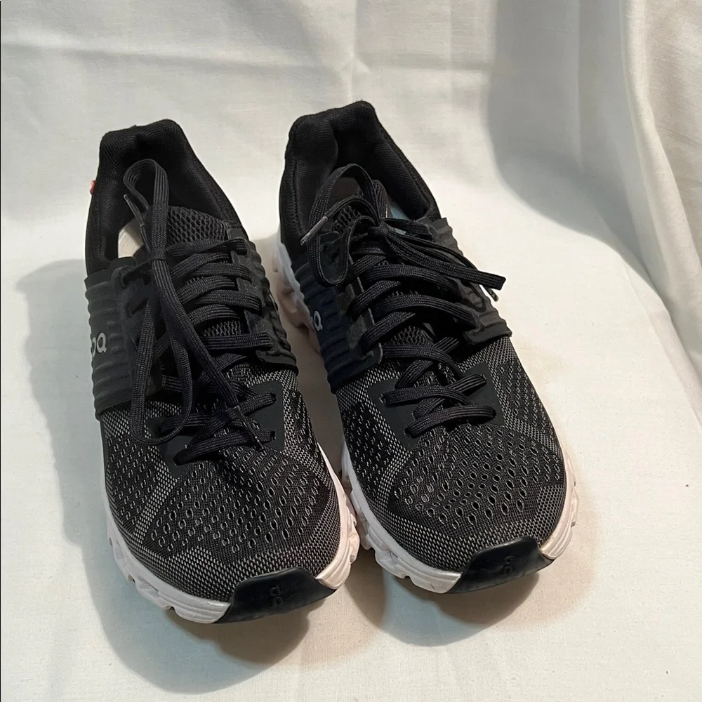 Stylish Women's Black Athletic Shoes